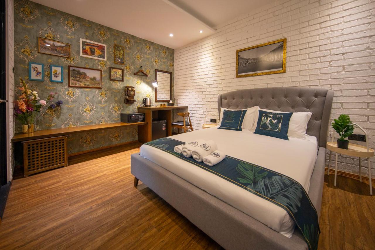 Hotel Reunion Carnarvon George Town Esterno foto