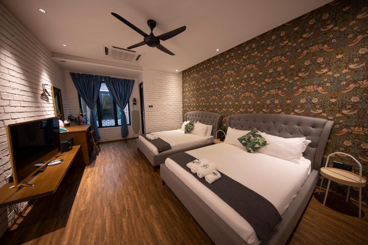 Hotel Reunion Carnarvon George Town Esterno foto
